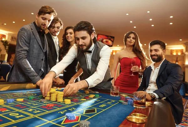 Enjoy Premium Slot Themes at a trusted online casino Singapore Site for Slot Players