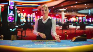 Explore Live Blackjack Entertainment and Classic Poker Games on เว็บ คาสิโน